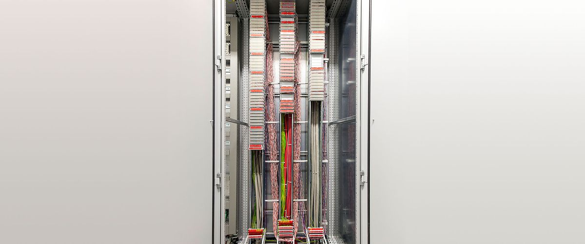 Rehles GmbH, Sicherheitstechnik, Elektroakustische Anlagen, Zeiterfassung, IP basierte Bus Systeme 